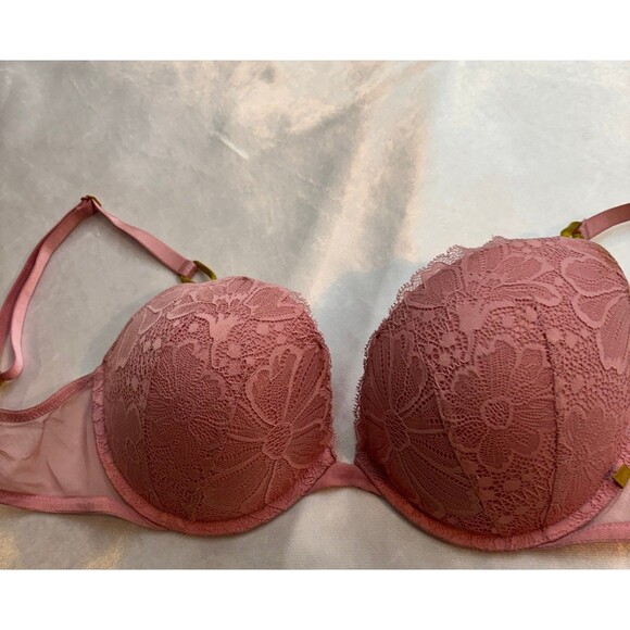 Victoria secret push up bra 38C - Picture 1 of 4